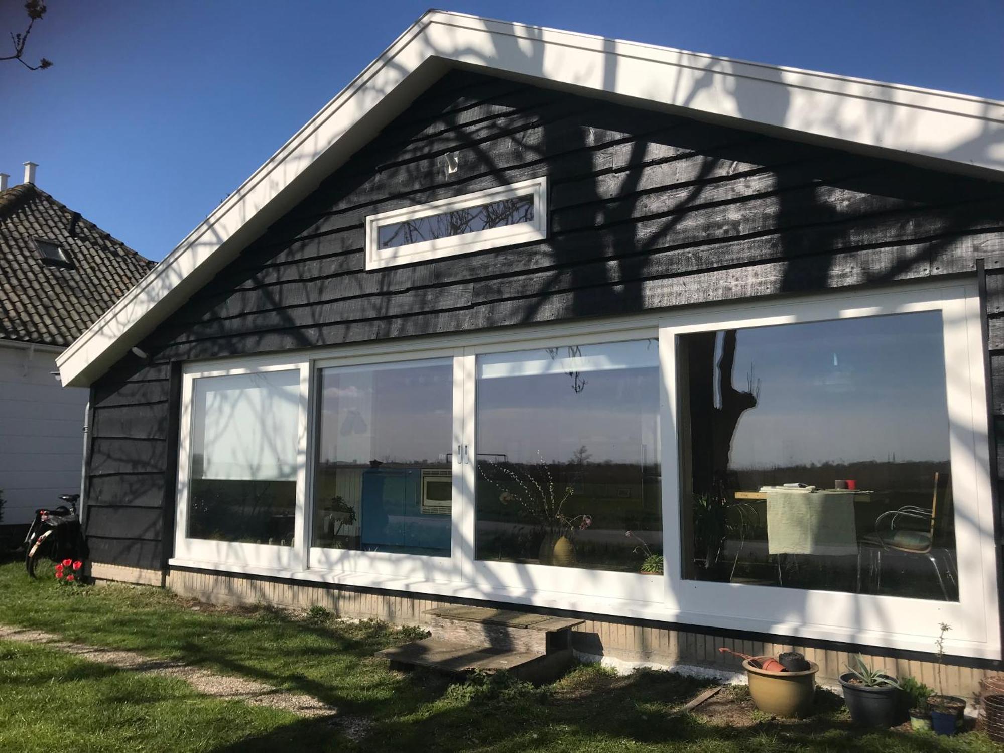 Over Lake Monnickendam Exterior foto